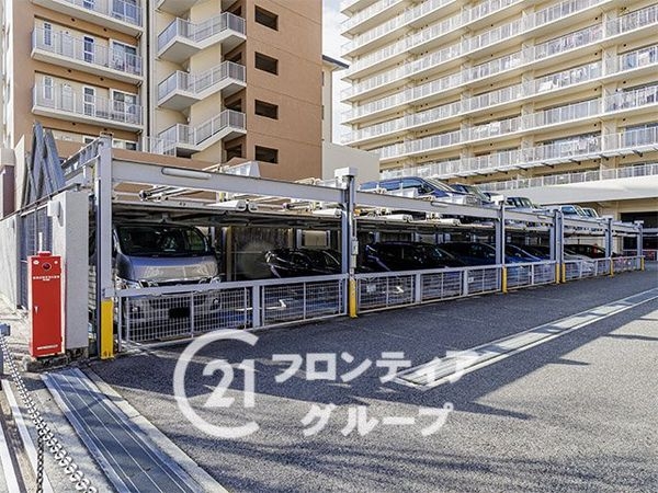 オーズタウンセンタースクエア3番館　中古マンション