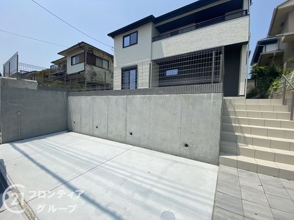 神戸市垂水区朝谷町　新築一戸建て　全１区画