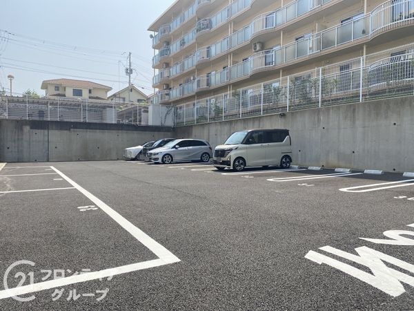 落合１団地１１５号棟　中古マンション