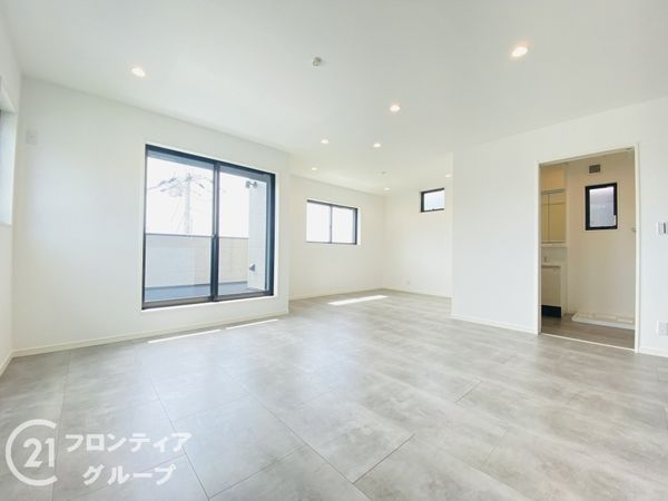 神戸市須磨区多井畑東町　新築一戸建て
