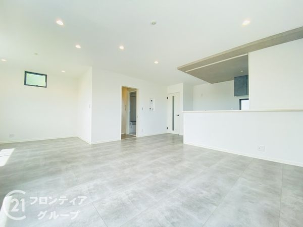 神戸市須磨区多井畑東町　新築一戸建て