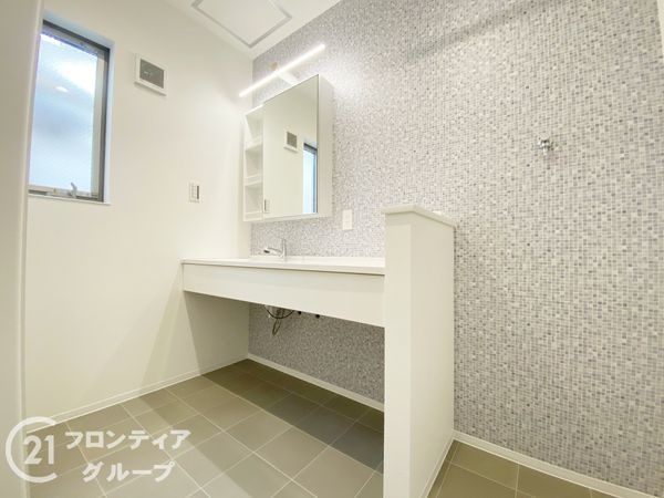 明石市藤江 新築一戸建て(洗面台・洗面所)