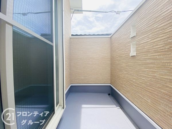 明石市朝霧町3丁目 新築一戸建て(バルコニー)