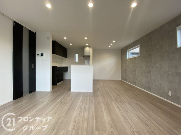 神戸市垂水区高丸７丁目　新築一戸建て　全１区画