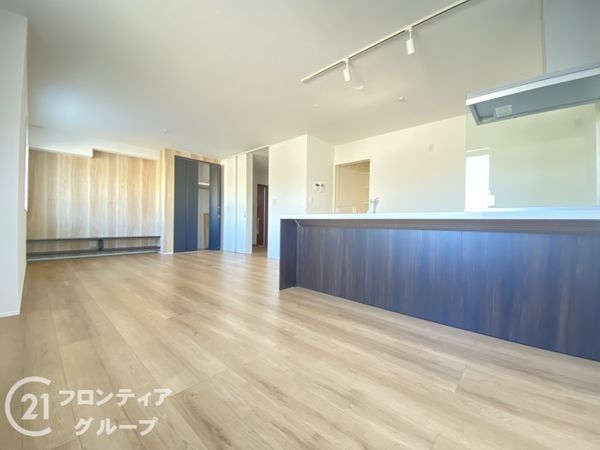 神戸市西区岩岡町野中の中古一戸建て