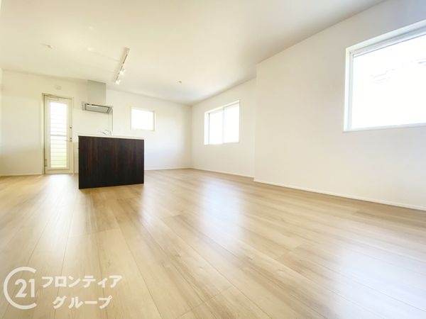 神戸市西区岩岡町野中の中古一戸建て