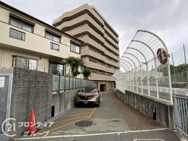 ライオンズマンション朝霧北