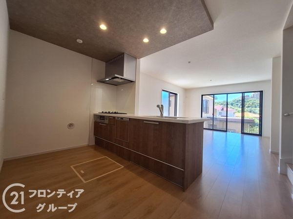 神戸市垂水区本多聞６丁目の中古一戸建て
