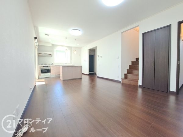 明石市人丸町　中古一戸建て