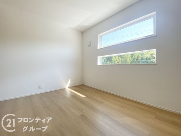 神戸市西区桜が丘西町１丁目　新築一戸建て
