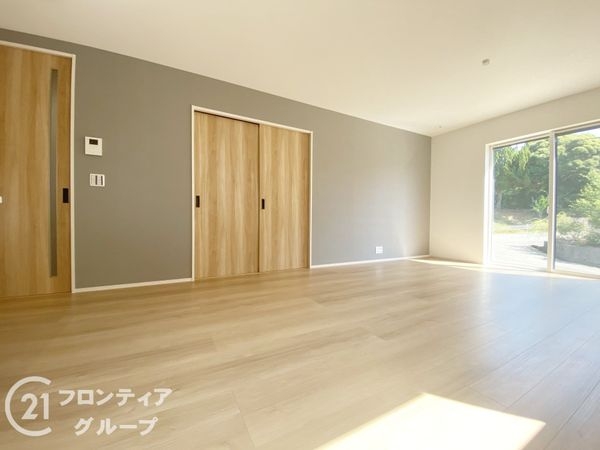 神戸市西区桜が丘西町１丁目　新築一戸建て