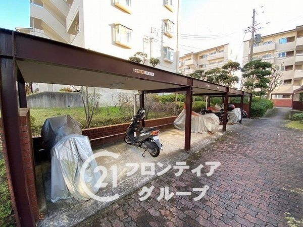 研究学園（５）団地５２６号棟　中古マンション