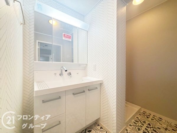 研究学園（５）団地５２６号棟　中古マンション