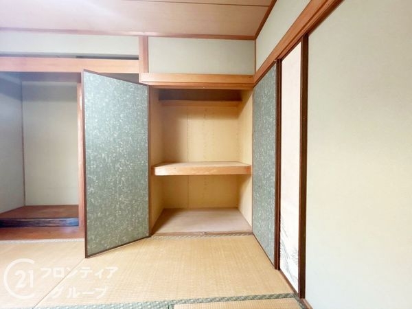 神戸市西区伊川谷町潤和の中古一戸建て(収納)