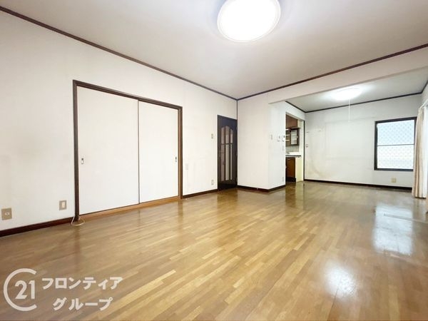 神戸市西区伊川谷町潤和の中古一戸建て(リビング)