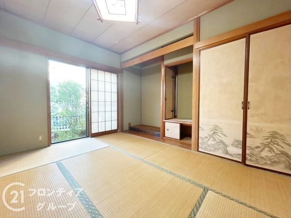 神戸市西区伊川谷町潤和の中古一戸建て(寝室)