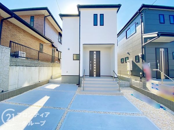 神戸市西区学園東町　新築一戸建て　２期　２号棟