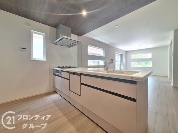 神戸市西区樫野台６丁目　新築一戸建て　２号地