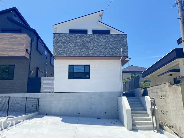明石市松が丘３丁目　新築一戸建て　全2区画　1号棟