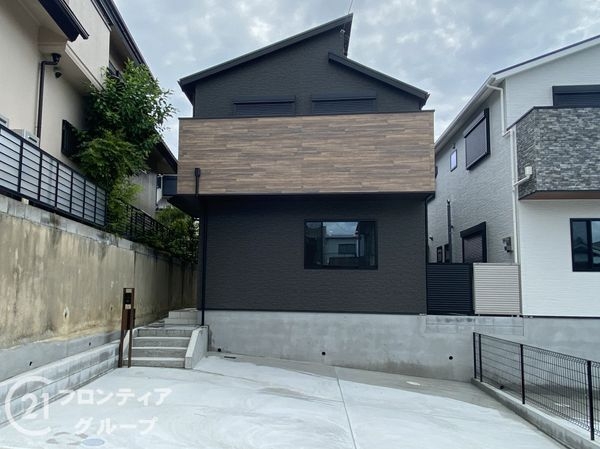 明石市松が丘３丁目　新築一戸建て　全2区画　2号棟
