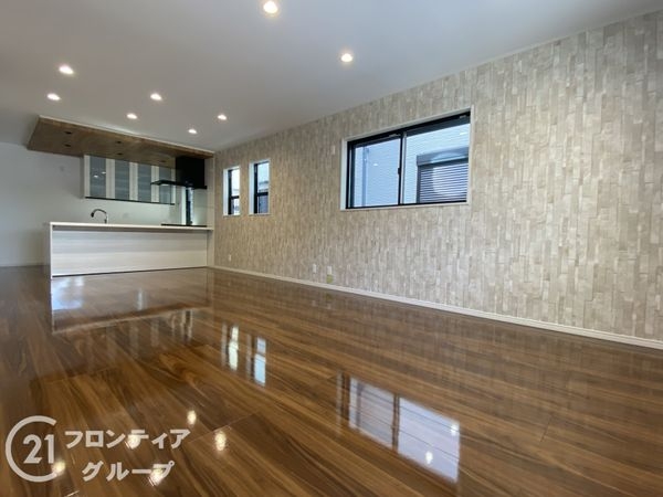 明石市松が丘３丁目　新築一戸建て　全2区画　2号棟