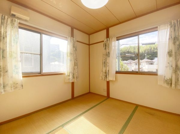 神戸市須磨区車字下仏坂の中古一戸建て