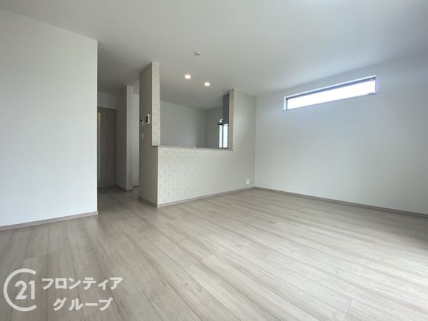神戸市垂水区霞ヶ丘６丁目　新築一戸建て　１号棟