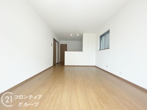 神戸市垂水区霞ヶ丘６丁目　新築一戸建て　２号棟
