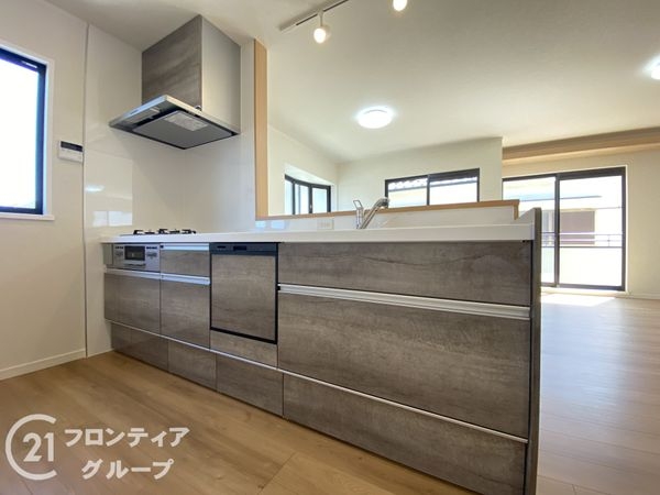 神戸市垂水区千鳥が丘１丁目の中古一戸建て