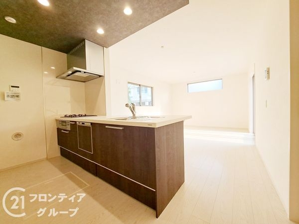 明石市天文町２丁目　新築一戸建て　1期　２号棟