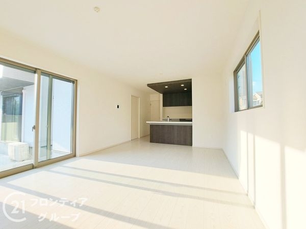 明石市天文町２丁目　新築一戸建て　1期　２号棟