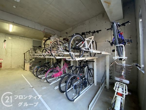 嵯峨クレセーヌ神戸西　中古マンション