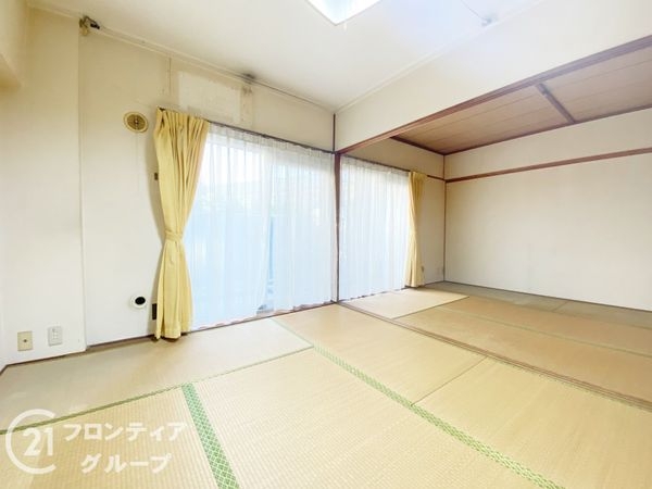 明石ハウス弐号棟　中古マンション