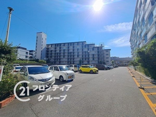 明石ハウス弐号棟　中古マンション