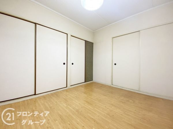 明石ハウス弐号棟　中古マンション