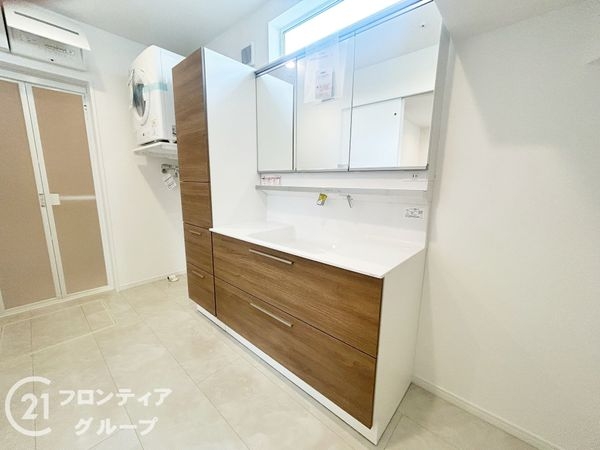 神戸市西区桜が丘西町２丁目　新築一戸建て　全１区画