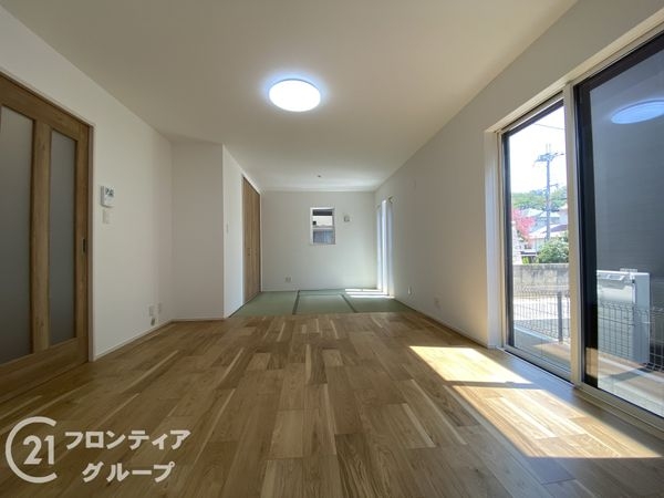 明石市大久保町山手台　新築一戸建て　第１２　2号棟