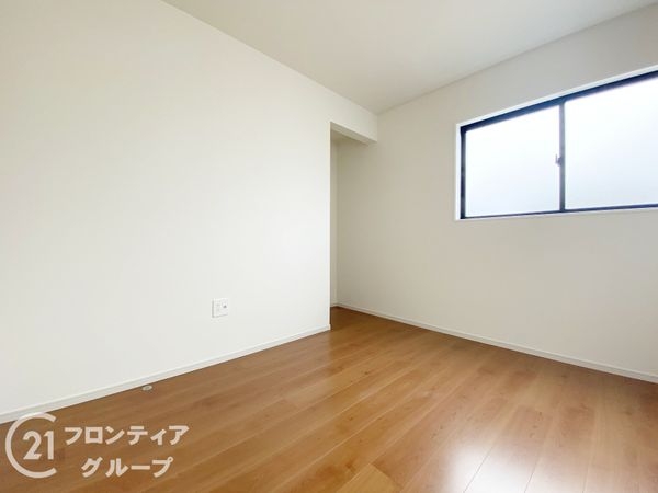 明石市魚住町西岡　新築一戸建て　１０期　２号棟