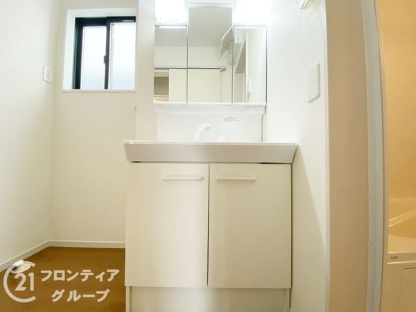 明石市魚住町西岡　新築一戸建て　１０期　２号棟