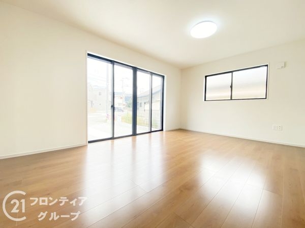 明石市魚住町西岡　新築一戸建て　１０期　２号棟