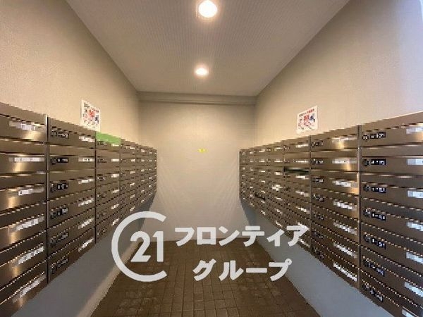 西舞子パーク・ホームズ四号棟　中古マンション