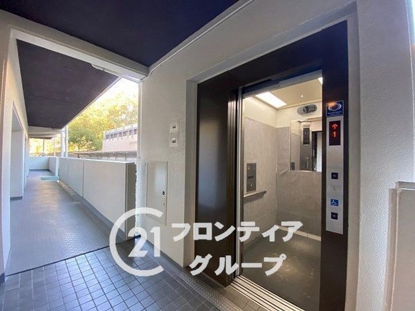 西舞子パーク・ホームズ四号棟　中古マンション