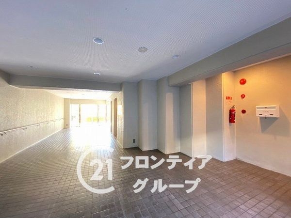 西舞子パーク・ホームズ四号棟　中古マンション