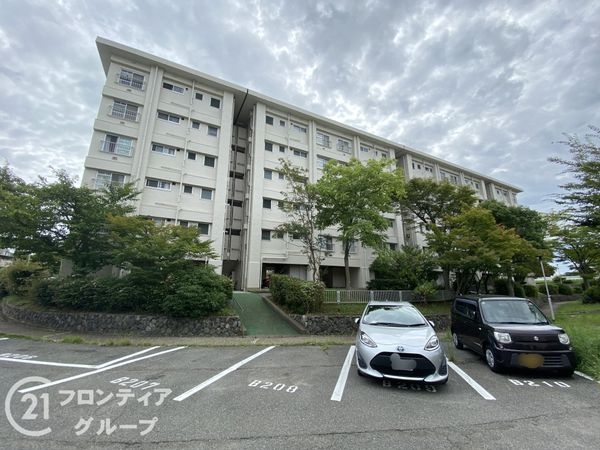 神陵台東住宅　57号棟
