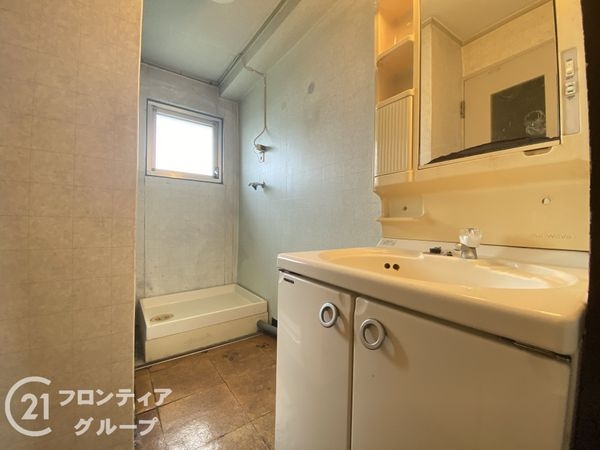 神陵台東住宅　57号棟