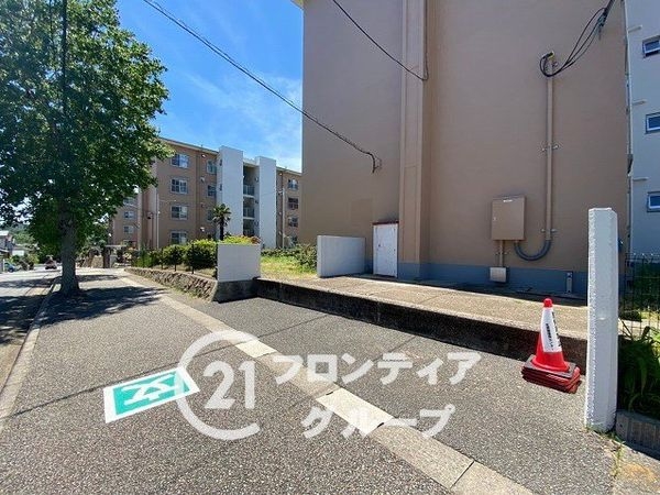 北須磨団地Ｃ１号棟　中古マンション
