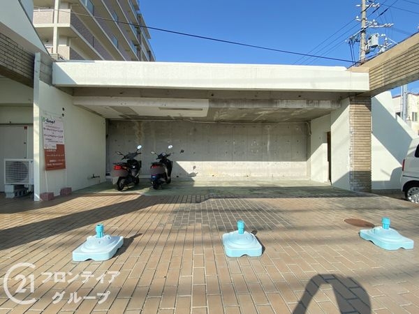 メゾン・ド上高丸A棟 中古マンション(エントランス)