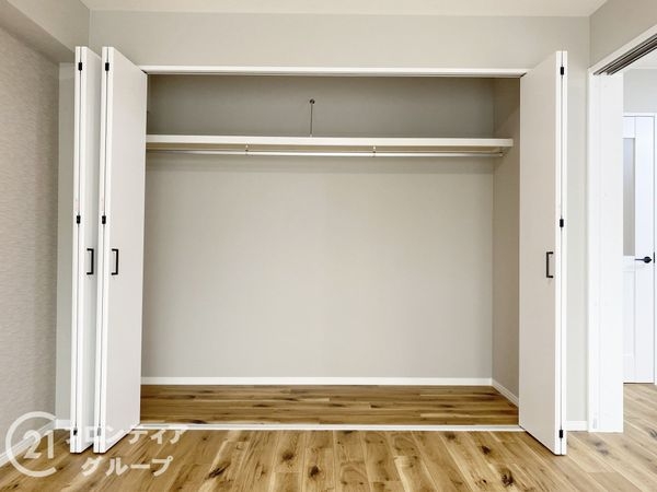 エルタウン学園1 101号棟 A棟 中古マンション(収納)