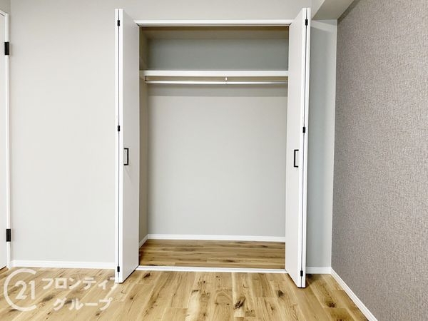 エルタウン学園1 101号棟 A棟 中古マンション(収納)