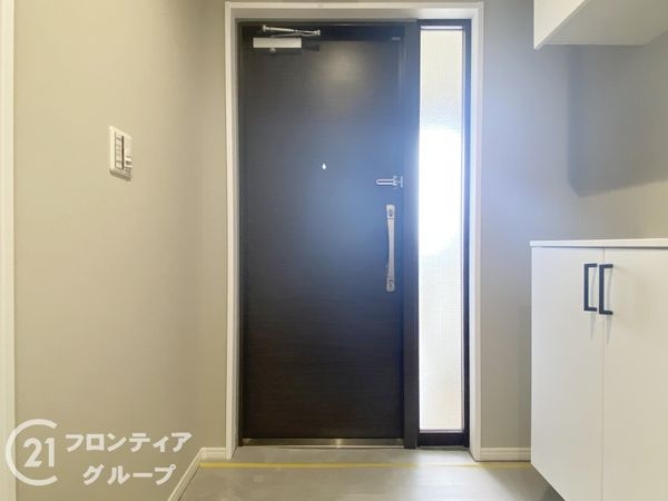 エルタウン学園1 101号棟 A棟 中古マンション(玄関)